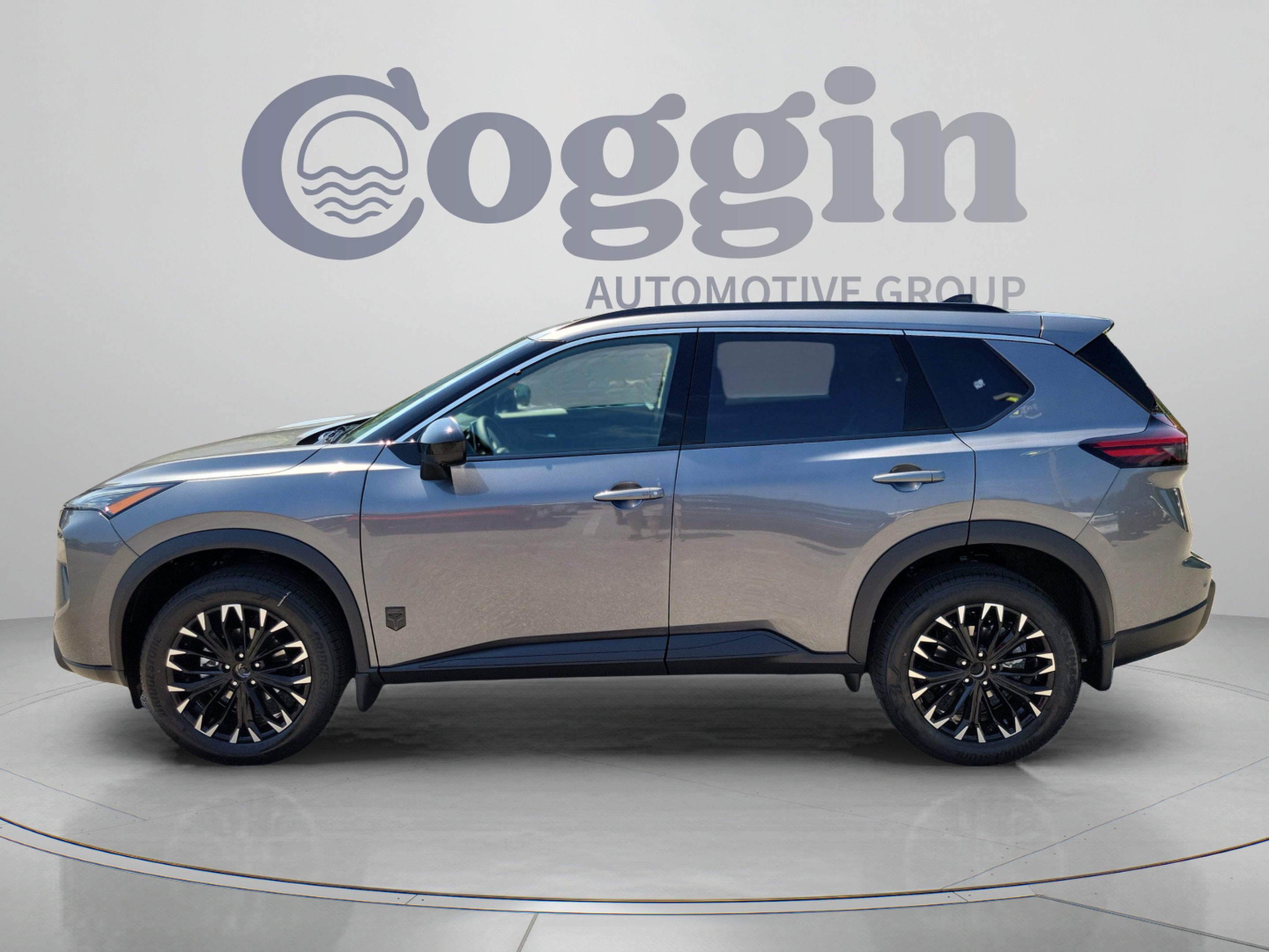 New 2026 Nissan Rogue Dark Armor FWD image 2