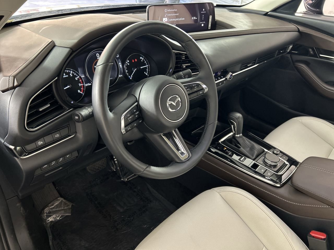 Used 2025 MAZDA CX-30 2.5 Turbo w/ Premium Package AWD/4WD image 11