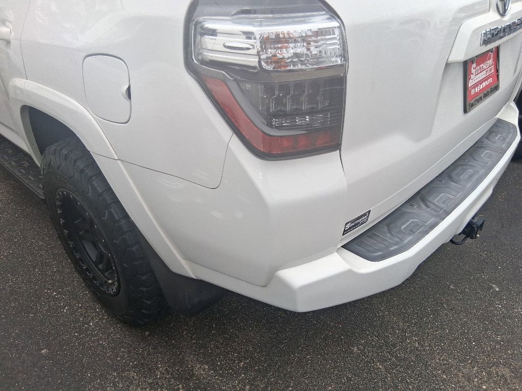 Used 2019 Toyota 4Runner SR5 w/ Wilderness Package AWD/4WD image 8