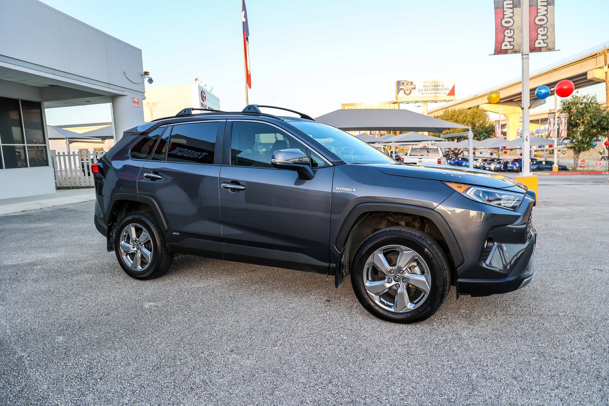 Certified 2021 Toyota RAV4 Limited AWD/4WD image 6