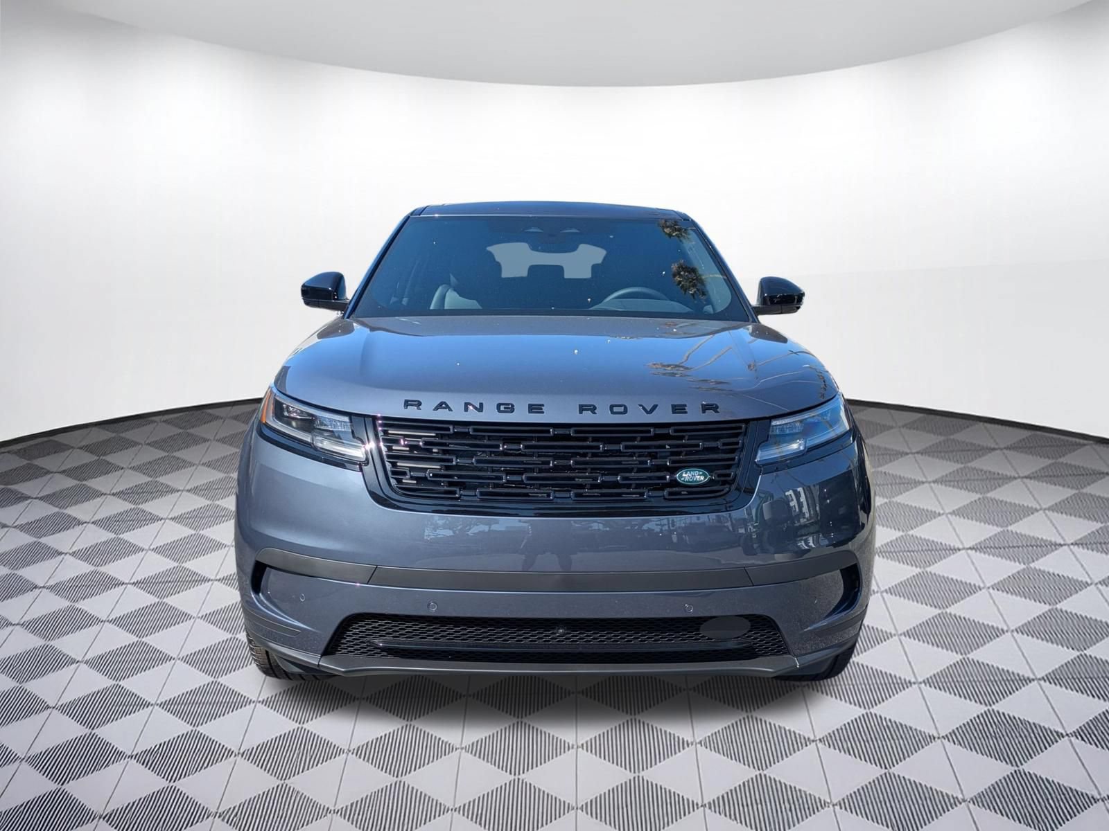 New 2026 Land Rover Range Rover Velar S AWD/4WD image 8