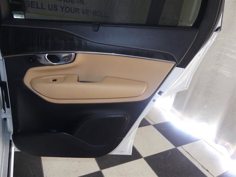 Used 2021 Volvo XC90 T8 Inscription AWD/4WD image 36