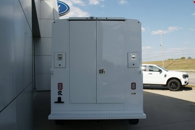 New 2026 Ford E-350 and Econoline 350 Super Duty w/ Power Equipment Group image 4