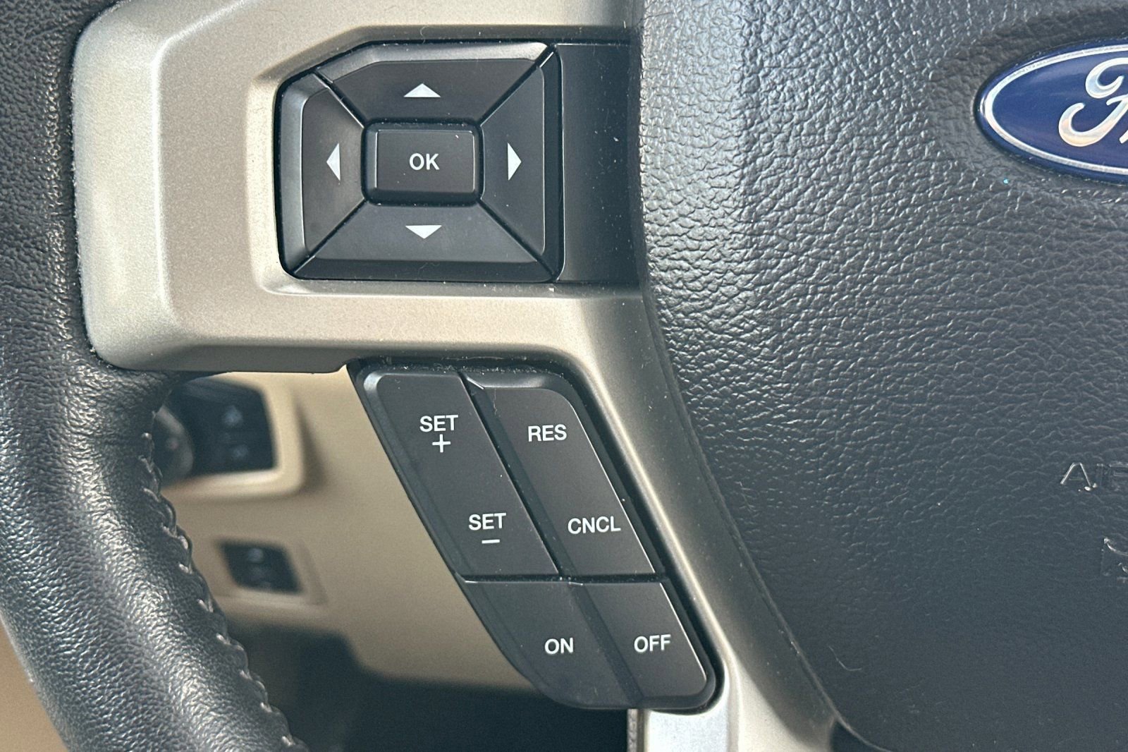 Used 2020 Ford F250 Lariat w/ Lariat Ultimate Package image 26