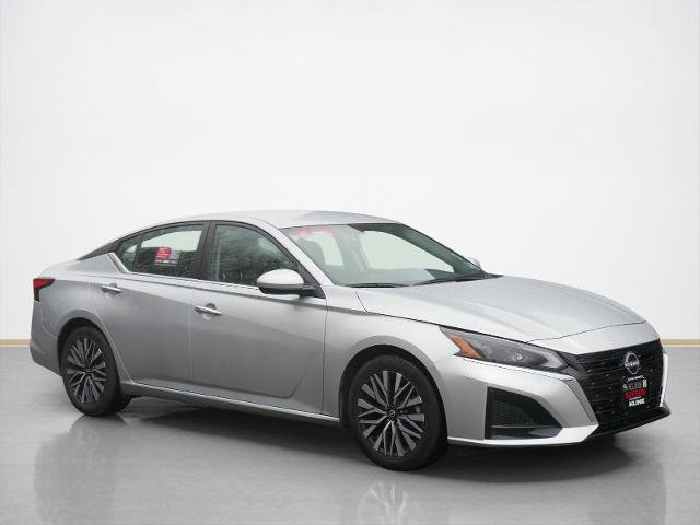 Certified 2023 Nissan Altima 2.5 SV