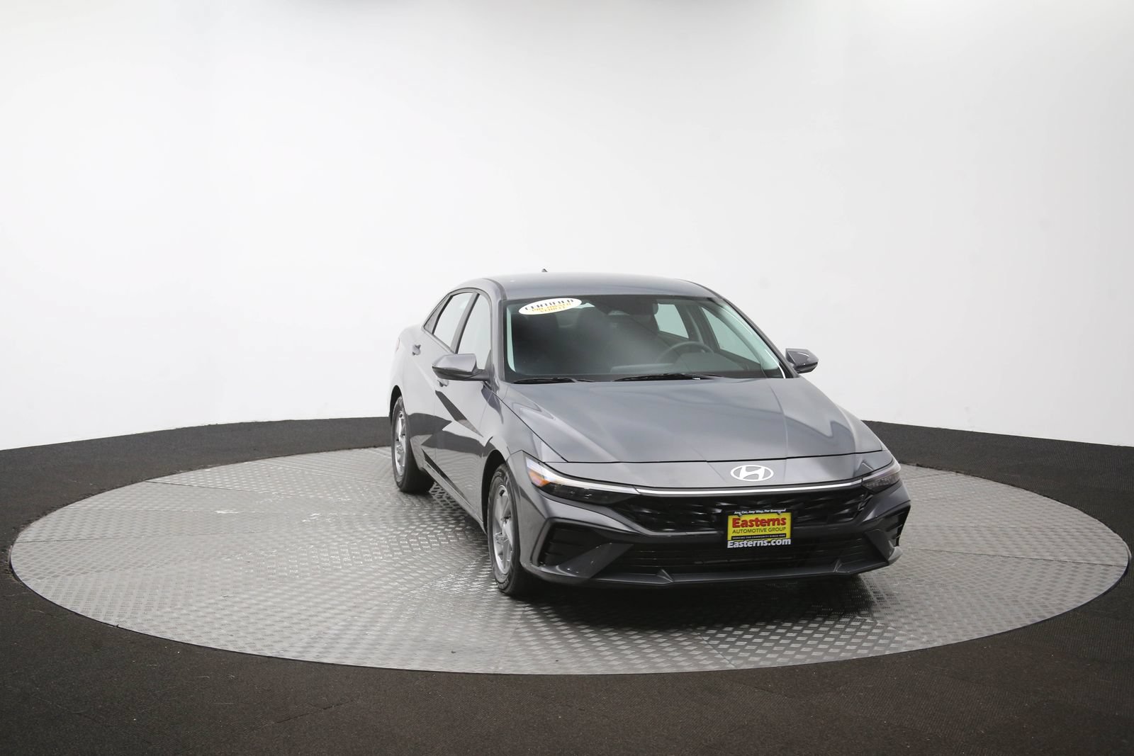 Used 2024 Hyundai Elantra SE FWD image 49