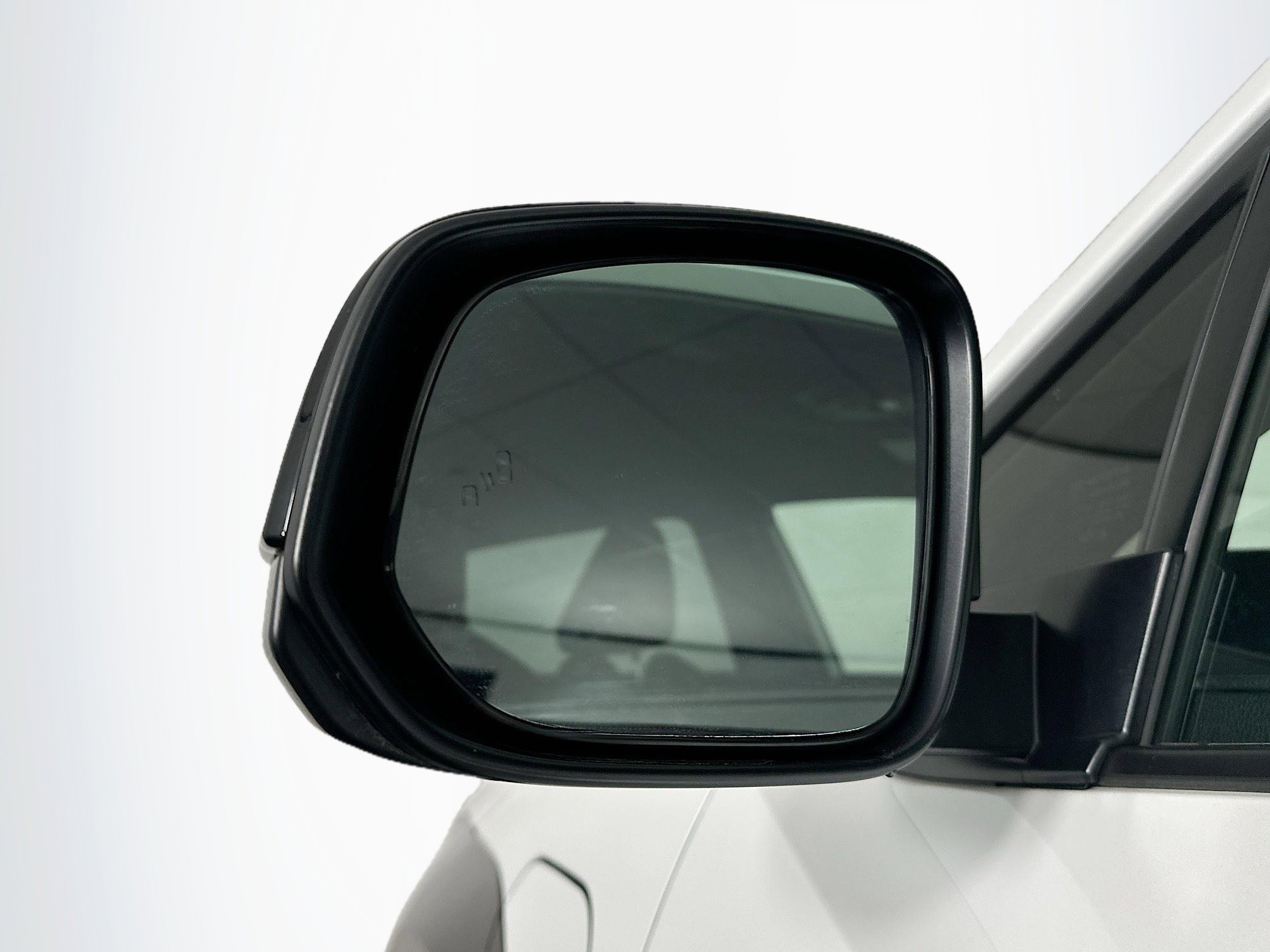 Used 2024 Toyota bZ4X XLE w/ Weather Package image 16