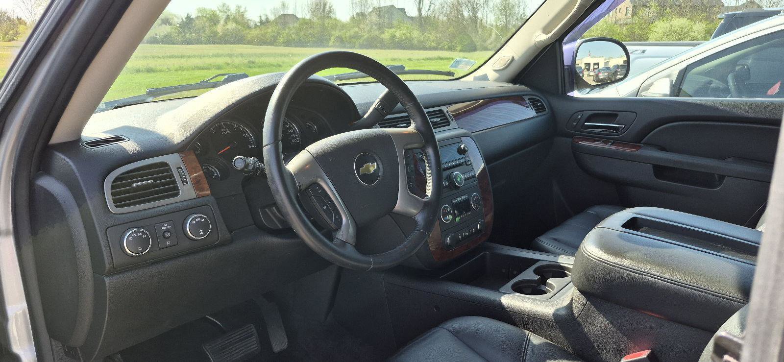 Used 2013 Chevrolet Tahoe LT AWD/4WD image 9