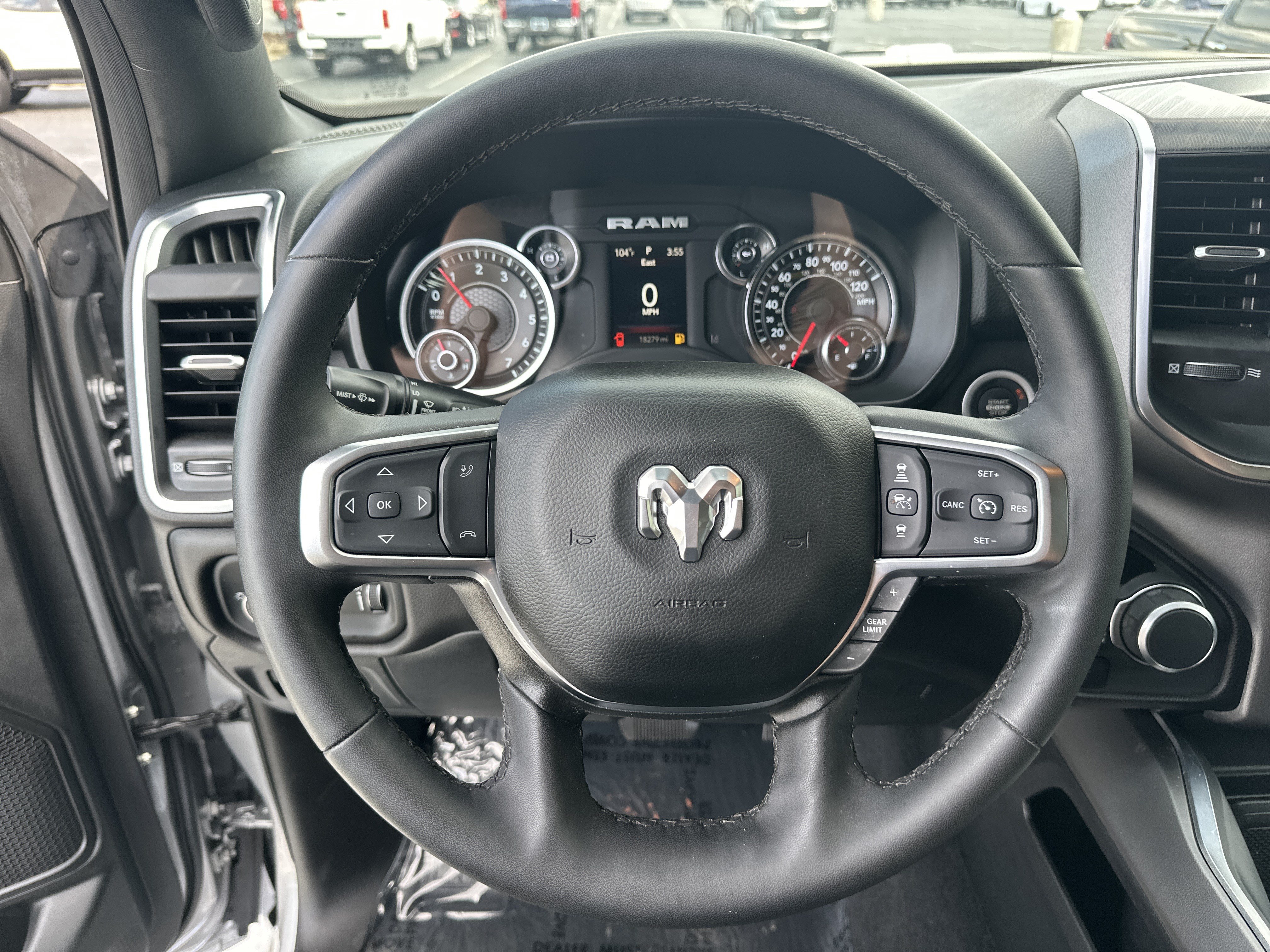 Used 2025 RAM 1500 Big Horn AWD/4WD image 18