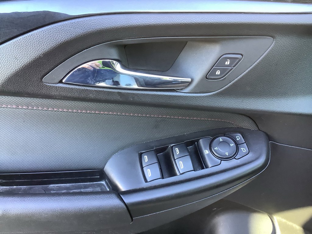 Used 2023 Chevrolet TrailBlazer RS w/ Convenience Package image 12