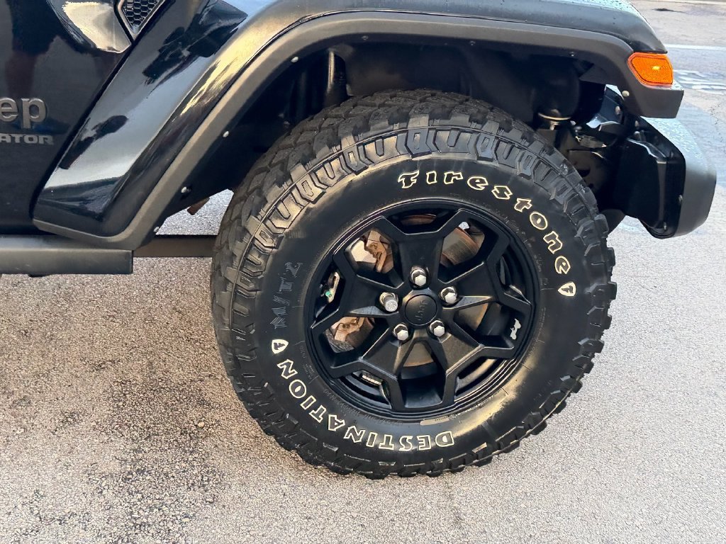 Used 2022 Jeep Gladiator Sport AWD/4WD image 9
