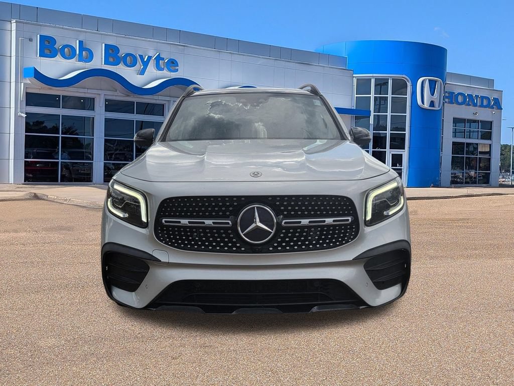 Used 2020 Mercedes-Benz GLB 250 image 2
