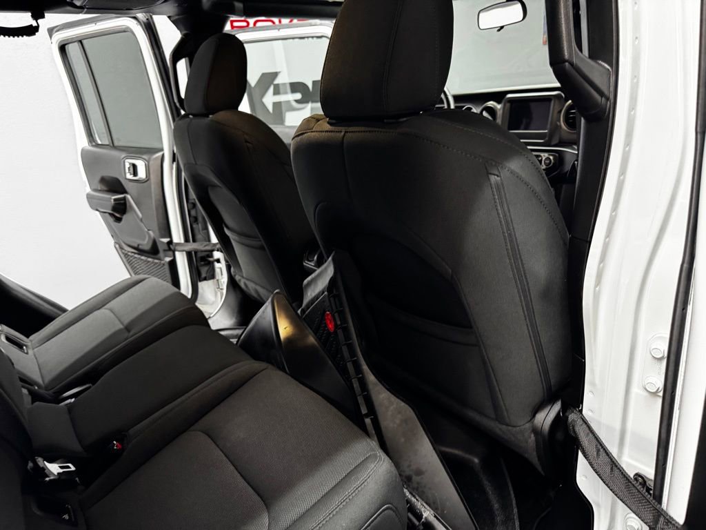 Used 2022 Jeep Gladiator Willys image 46