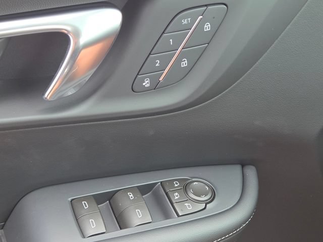 New 2026 Buick Enclave Preferred w/ Power Package AWD/4WD image 29