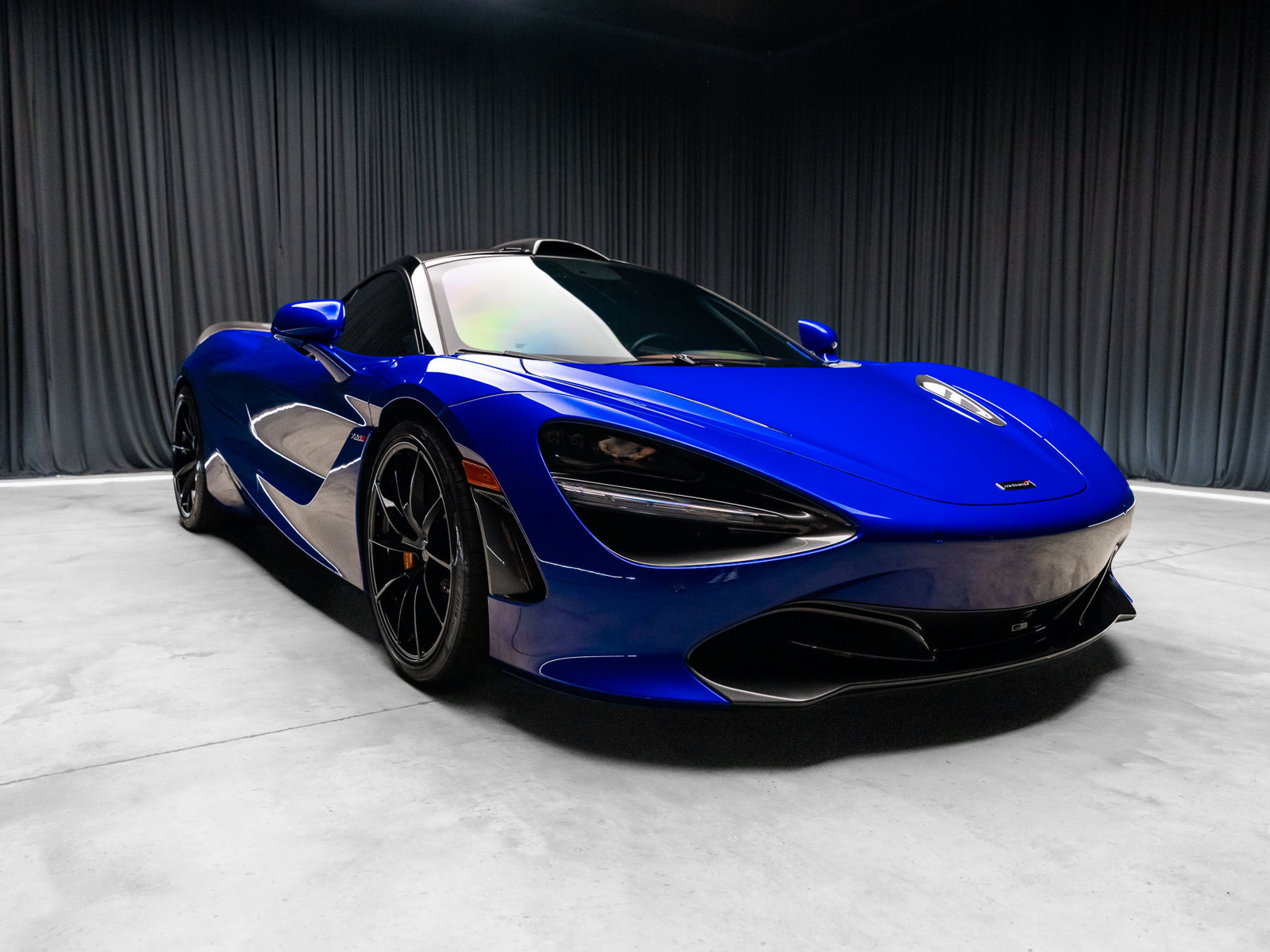 Used 2018 McLaren 720S Luxury RWD image 23