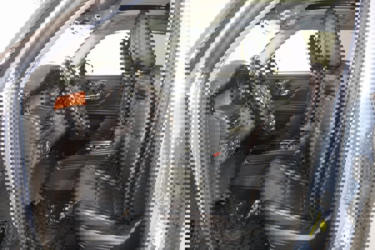 Used 2022 Lincoln Corsair Reserve w/ Elements Package image 12