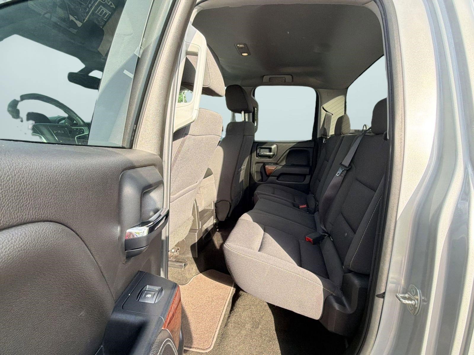 Used 2017 GMC Sierra 1500 SLE w/ SLE Value Package AWD/4WD image 14