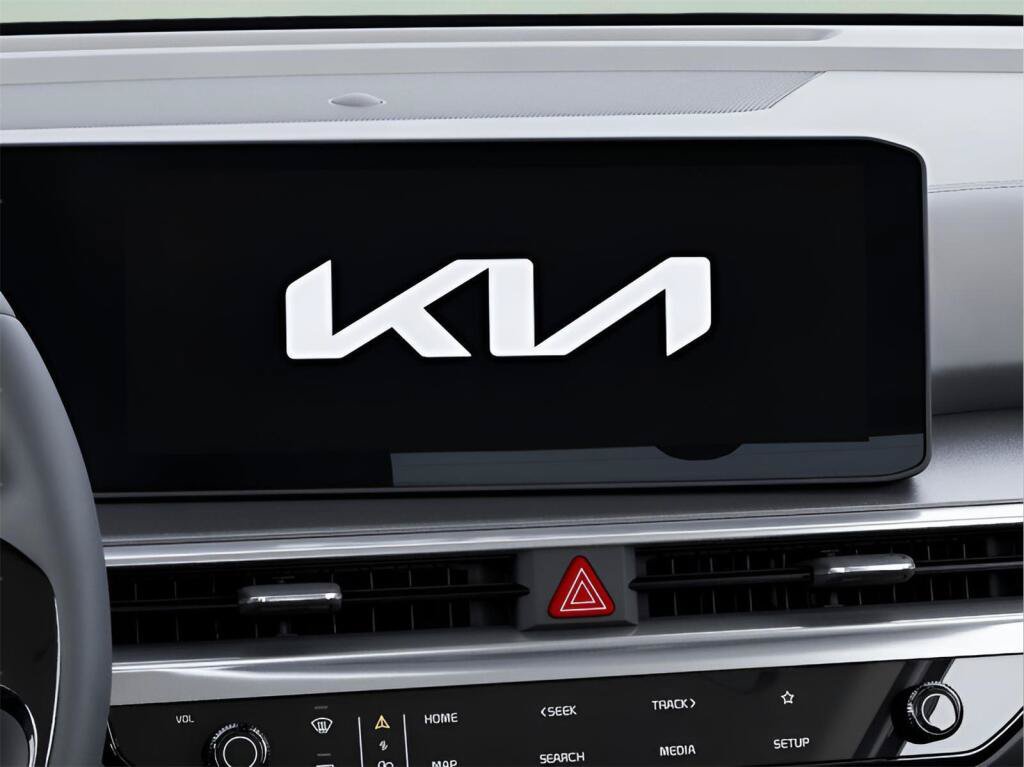 New 2026 Kia Sorento LX FWD image 15