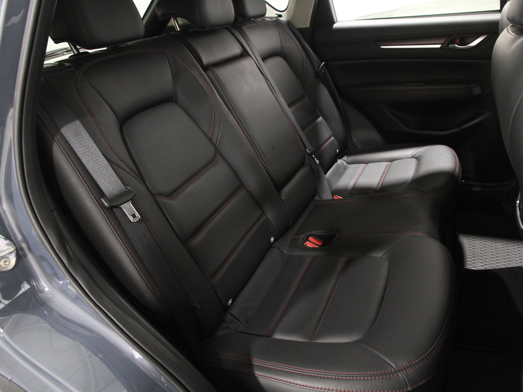 Used 2023 MAZDA CX-5 Carbon Edition image 16