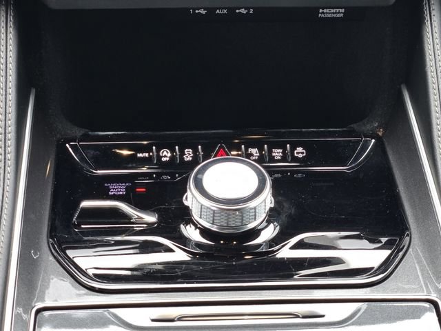 Used 2023 Jeep Wagoneer 4WD image 16