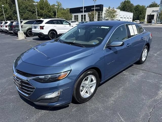 Used 2024 Chevrolet Malibu LS FWD image 4