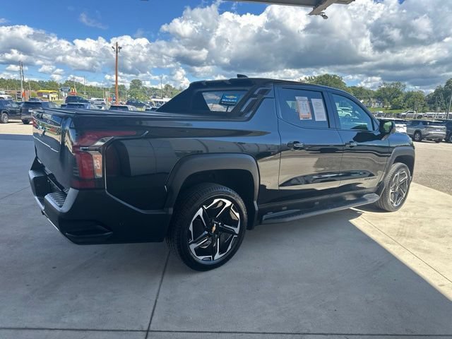 Used 2026 Chevrolet Silverado EV LT AWD/4WD image 7
