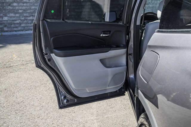 Used 2019 Honda Pilot Touring image 19