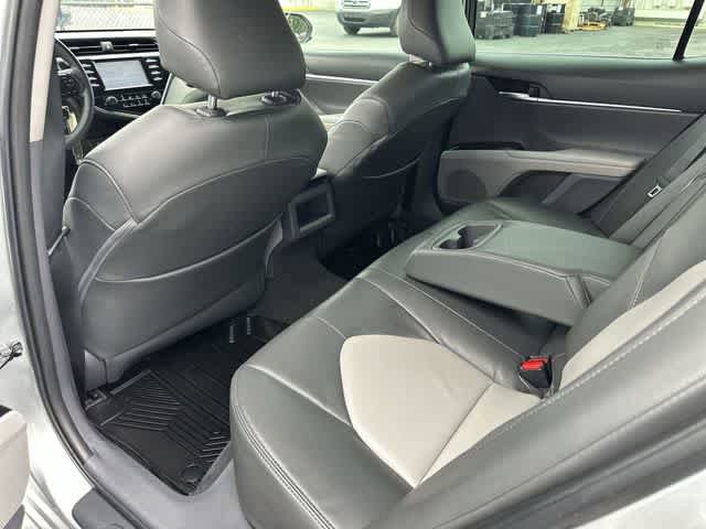 Used 2018 Toyota Camry LE FWD image 17