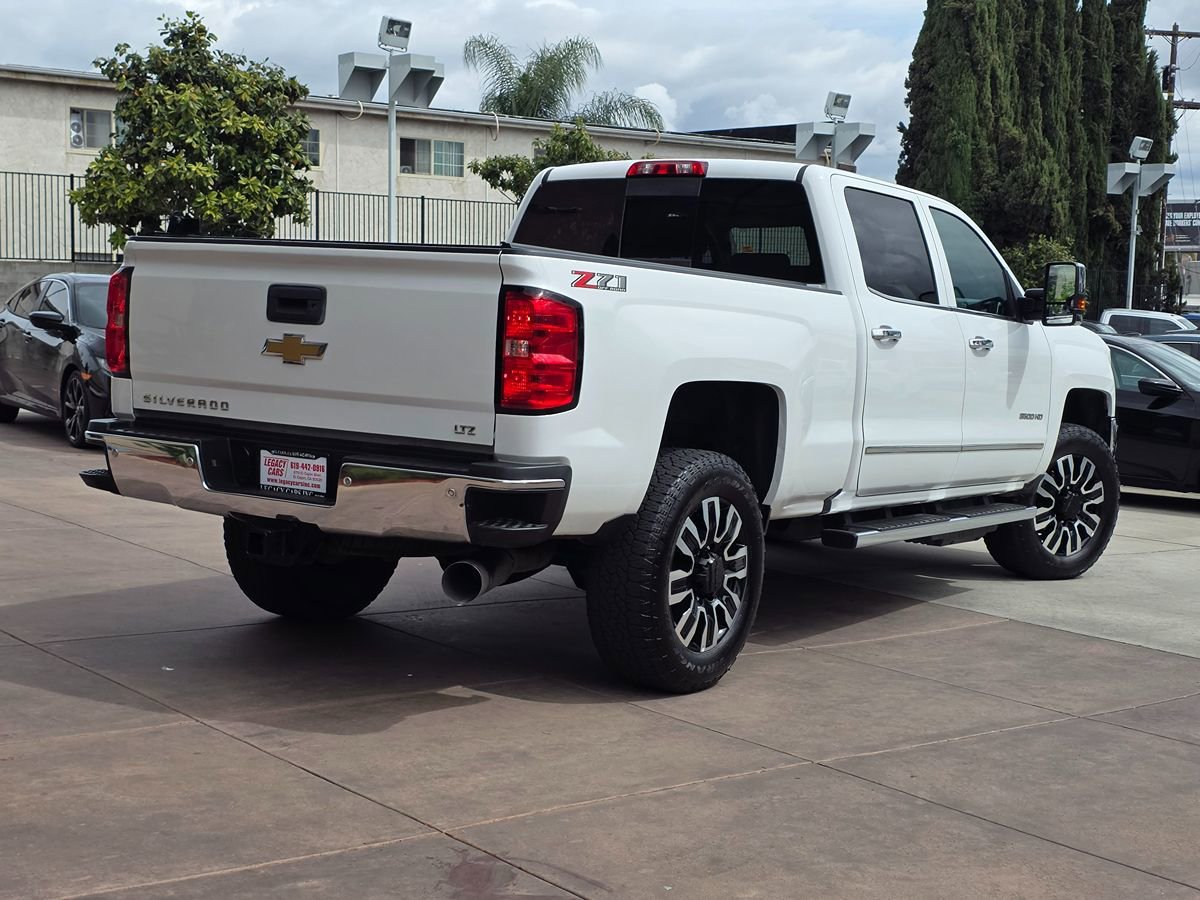 Used 2019 Chevrolet Silverado 3500 LTZ w/ Duramax Plus Package image 12