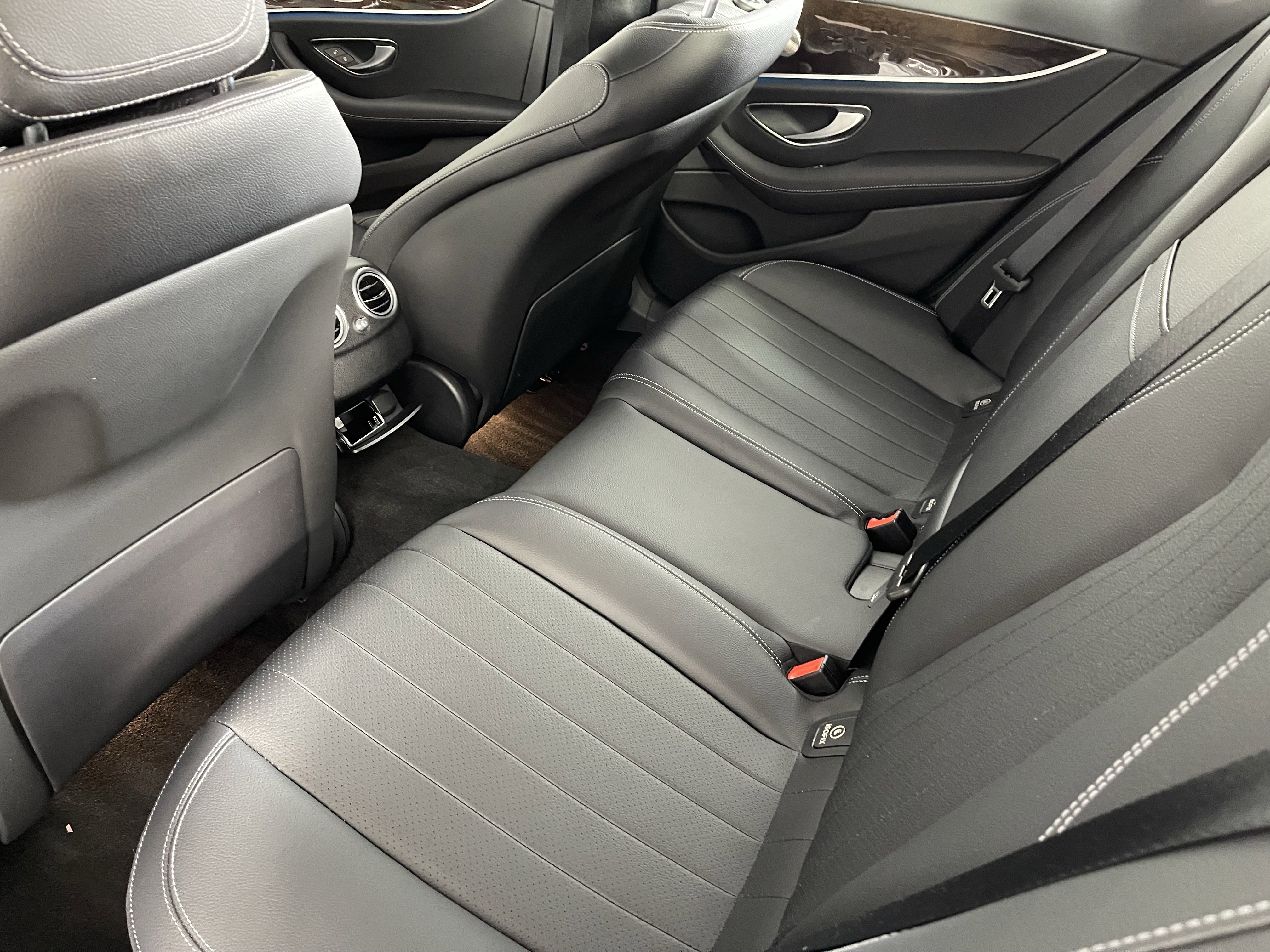 Used 2023 Mercedes-Benz E 450 4MATIC Sedan image 17