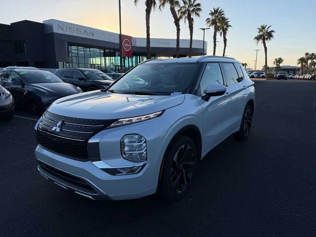 Used 2024 Mitsubishi Outlander SEL