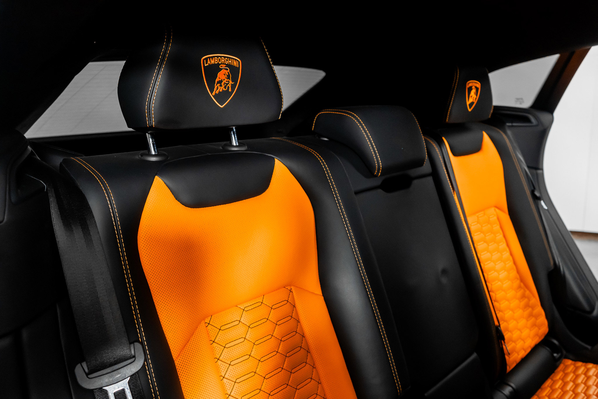 Used 2022 Lamborghini Urus image 36