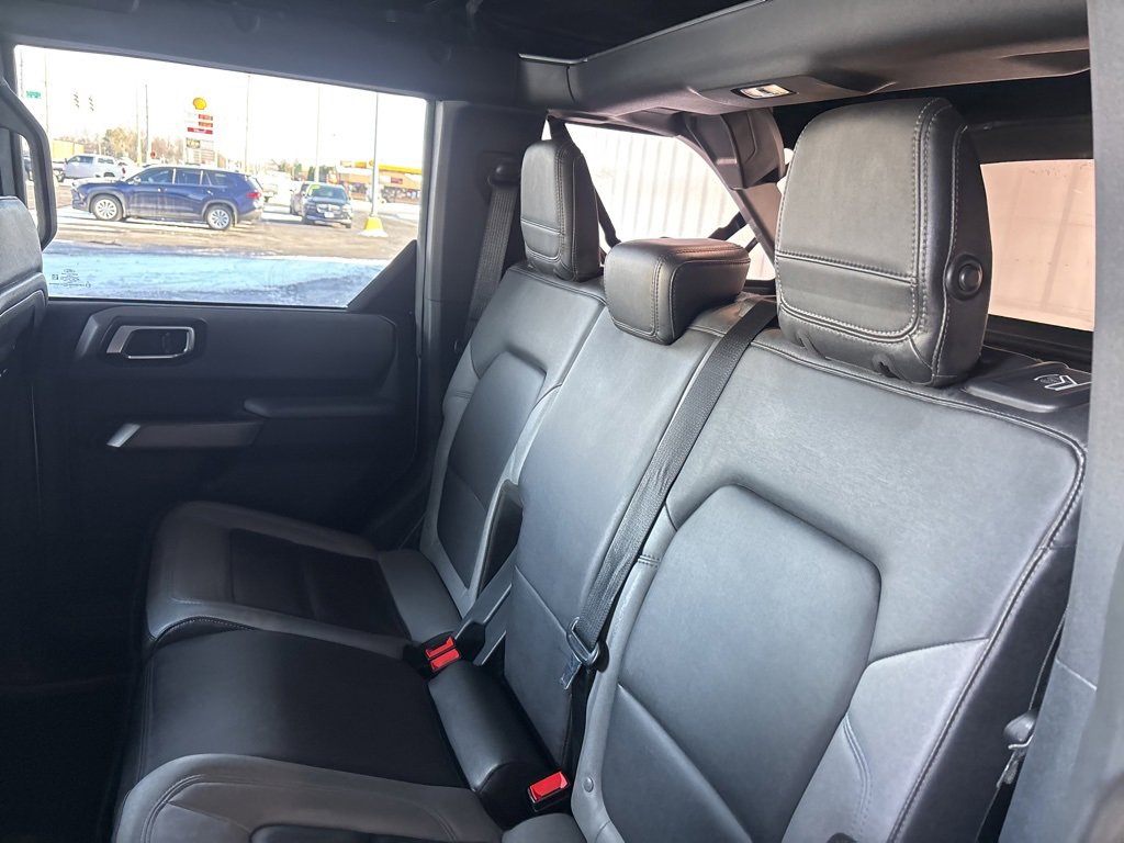 Used 2021 Ford Bronco Black Diamond image 21