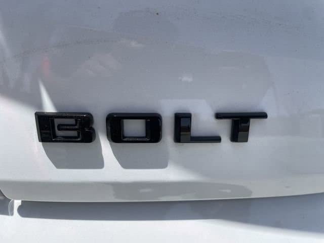 New 2027 Chevrolet Bolt LT w/ Comfort Package FWD image 29