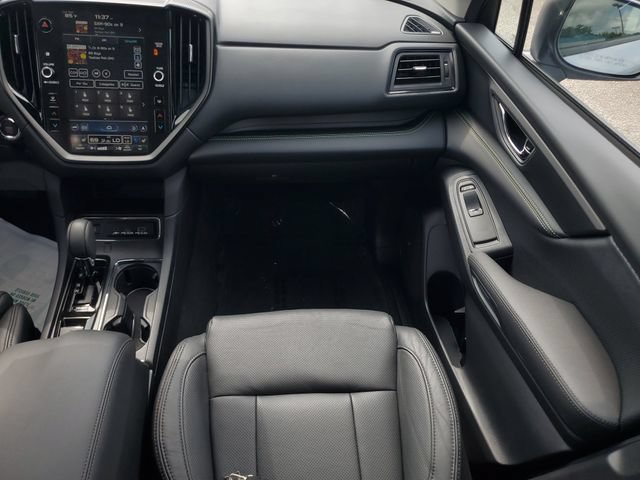 Used 2025 Subaru Ascent Bronze Edition w/ Onyx Package AWD/4WD image 19