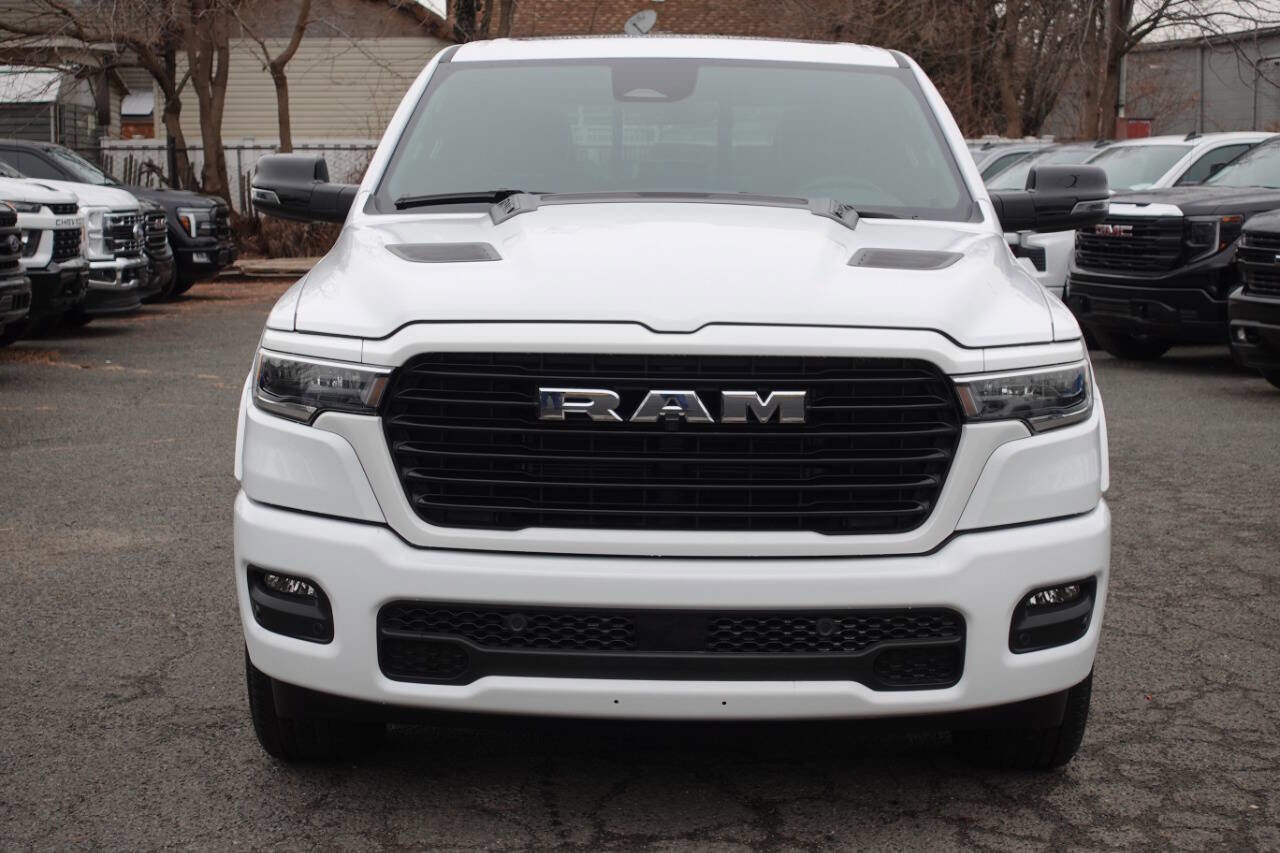 Used 2025 RAM 1500 Laramie w/ Sport Appearance Package AWD/4WD image 6