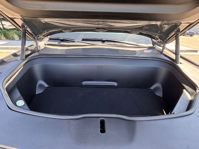 Used 2024 Rivian R1S Adventure image 14