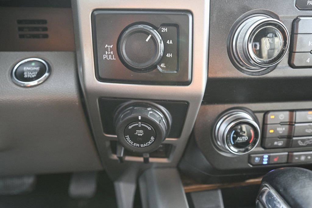 Used 2019 Ford F150 Lariat w/ Equipment Group 502A Luxury image 37