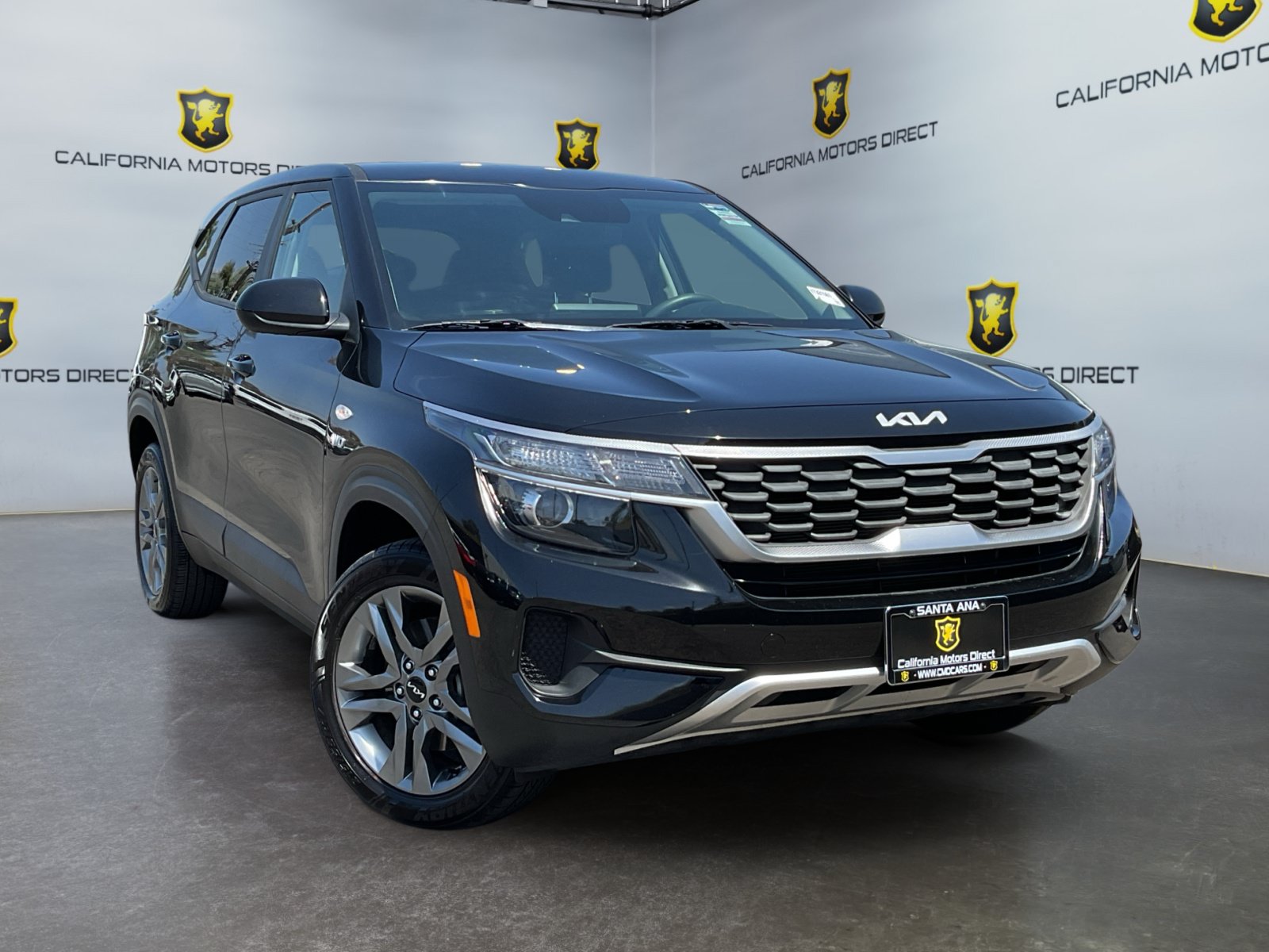 Used 2022 Kia Seltos LX AWD/4WD image 3