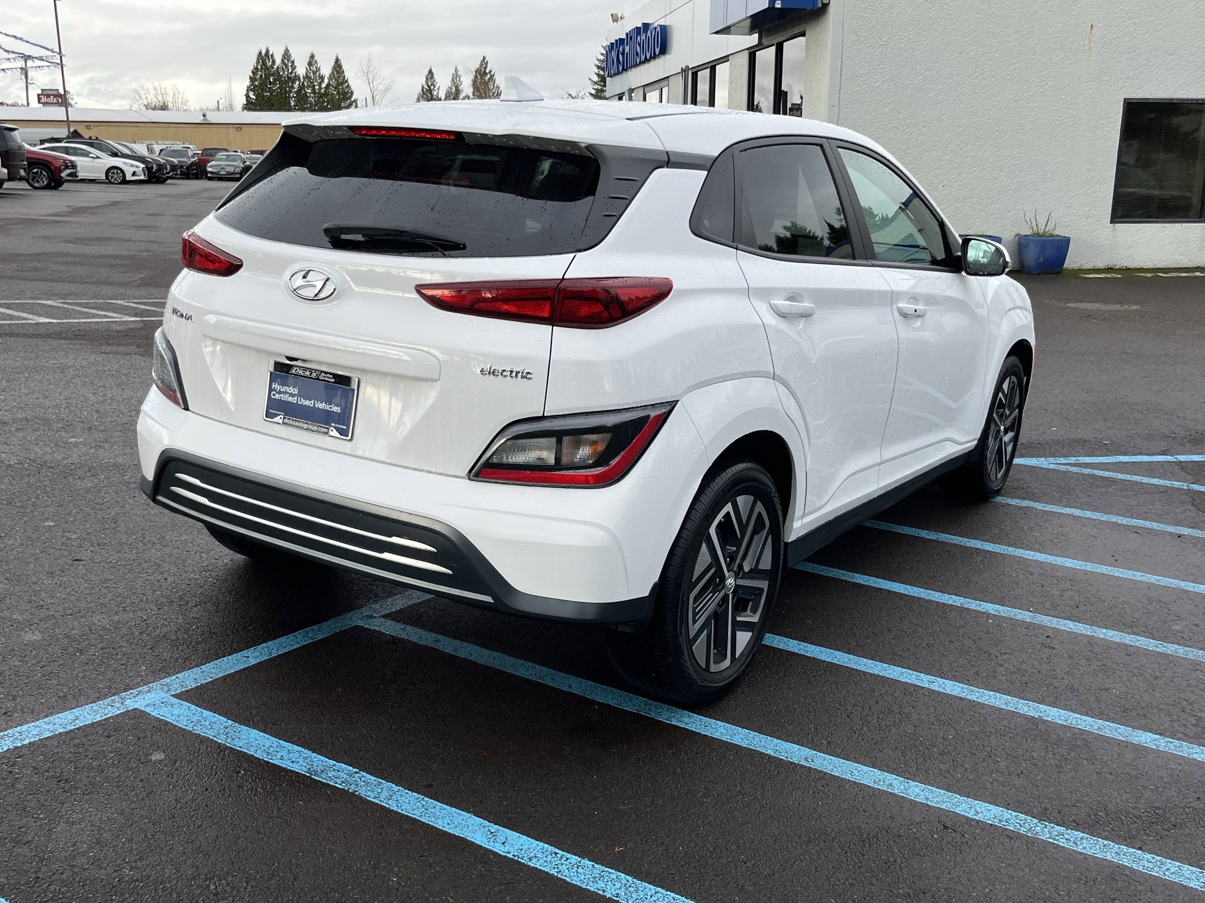 Certified 2023 Hyundai Kona SE image 5