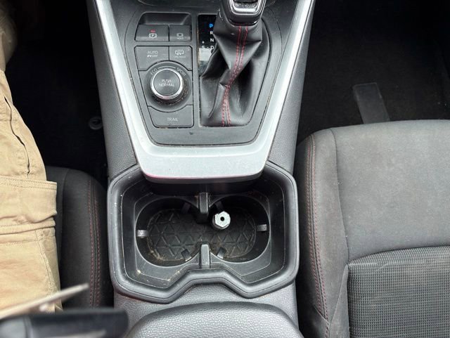 Used 2023 Toyota RAV4 SE w/ Weather & Moonroof Package AWD/4WD image 16
