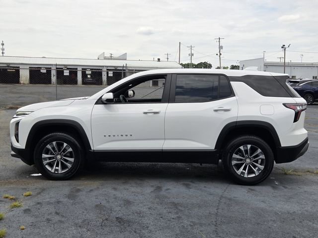 Used 2025 Chevrolet Equinox LT FWD image 2
