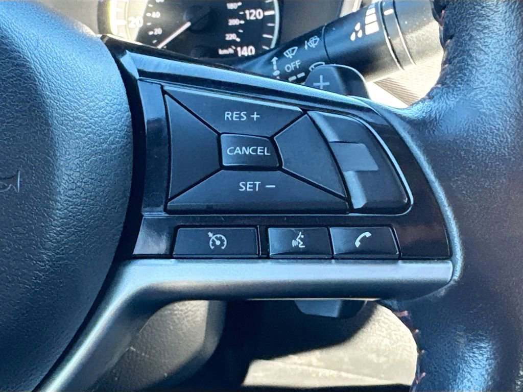 Used 2024 Nissan Altima 2.5 SR image 10