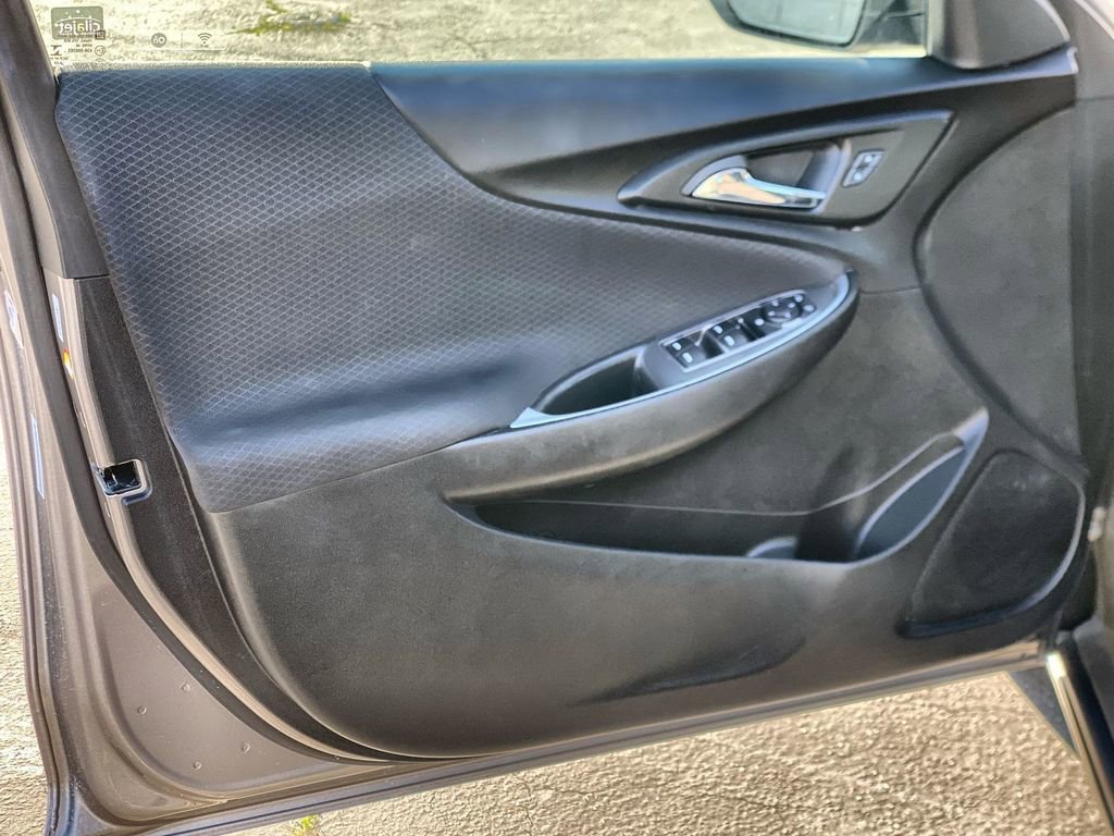 Used 2024 Chevrolet Malibu LT image 21