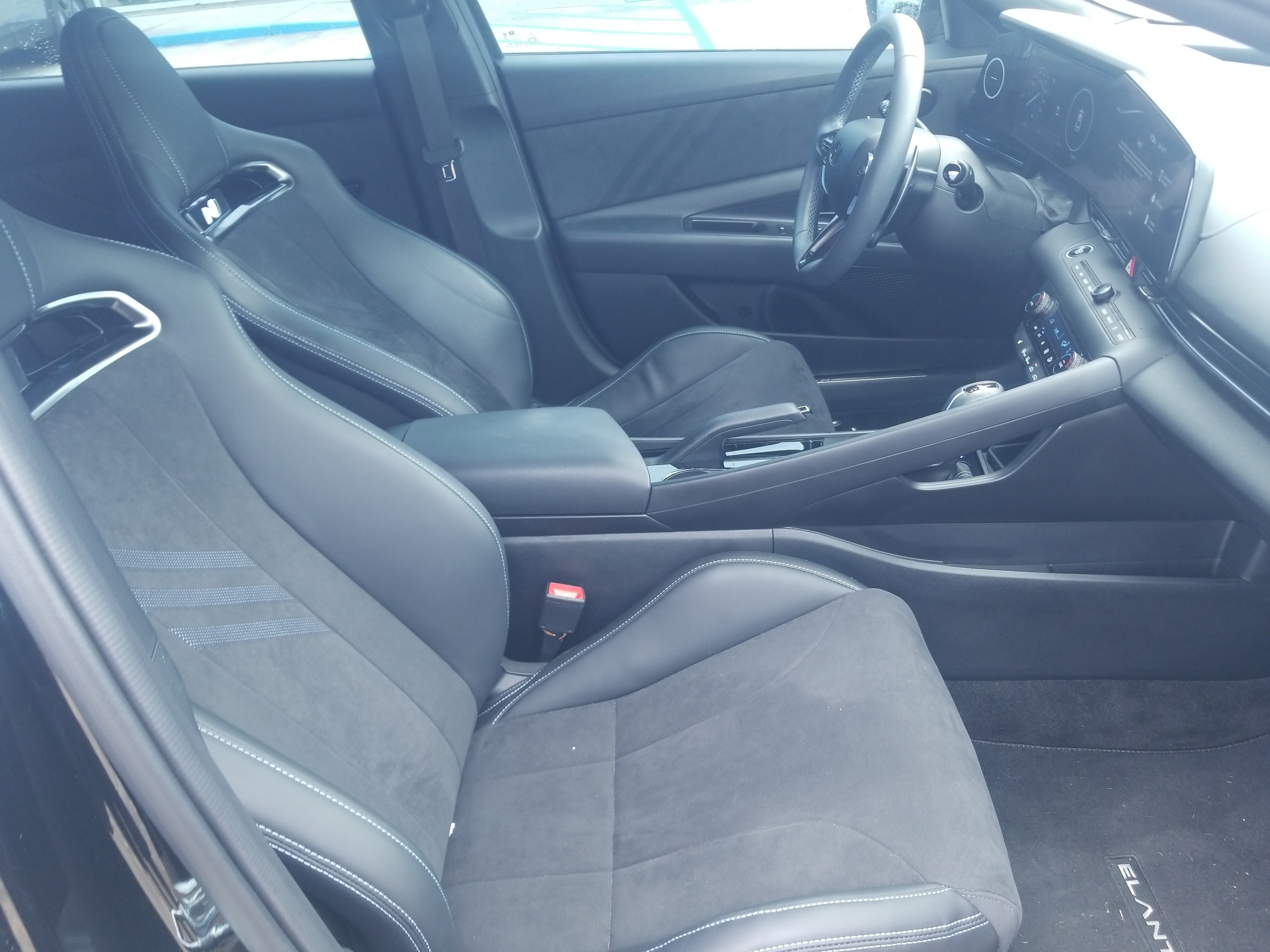 Used 2025 Hyundai Elantra N FWD image 17
