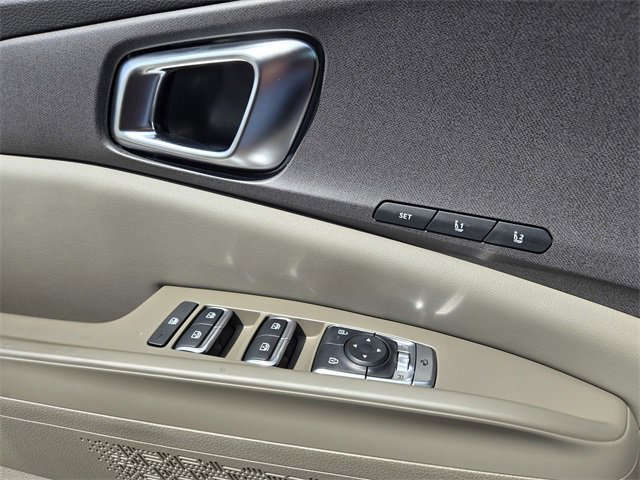 New 2026 Kia Carnival SX image 16
