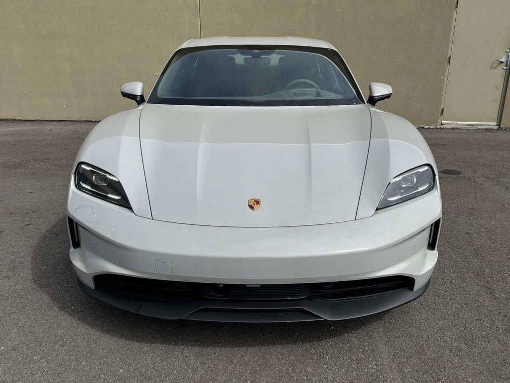 New 2025 Porsche Taycan 4S image 6