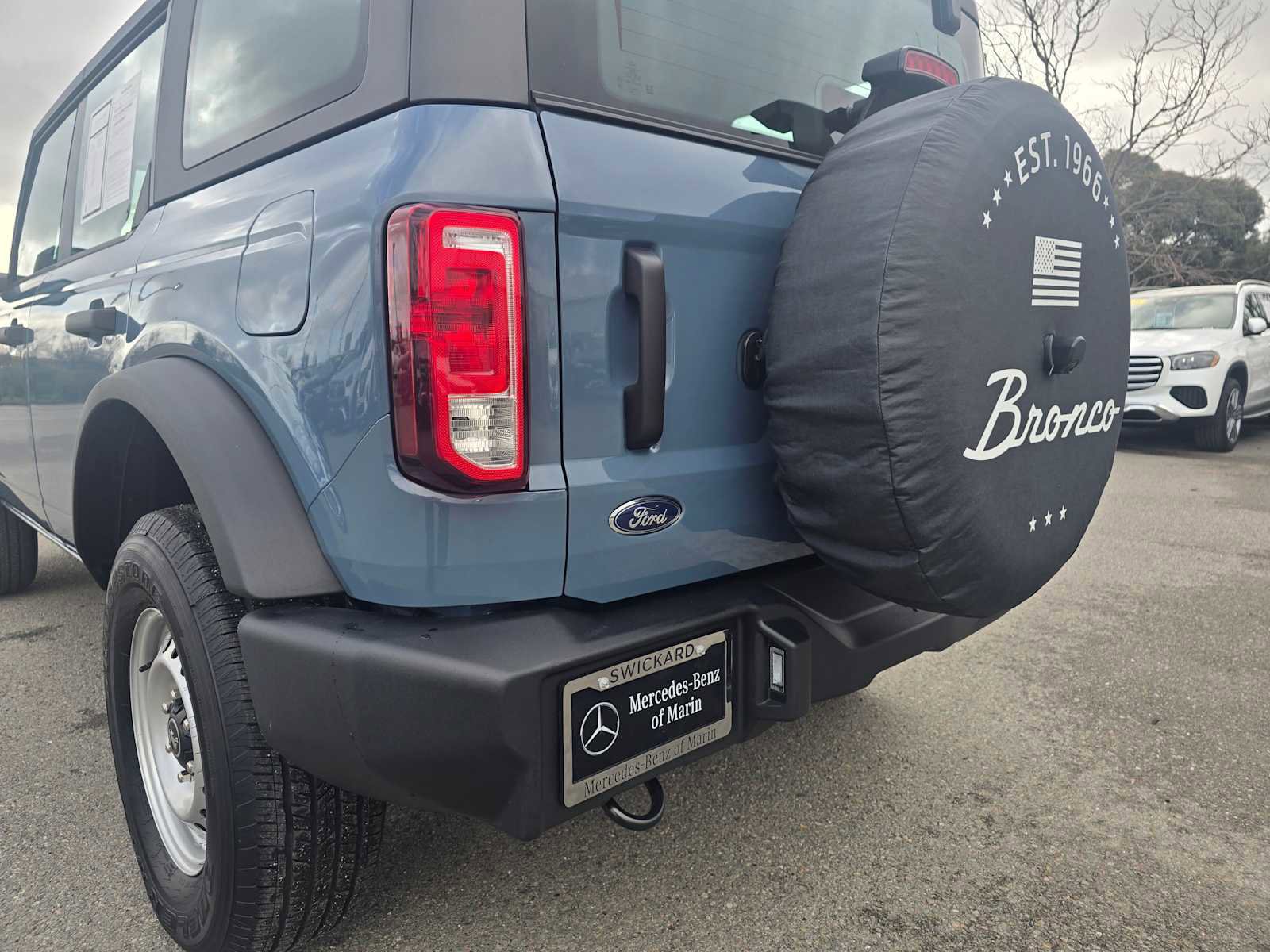 Used 2025 Ford Bronco Base image 15