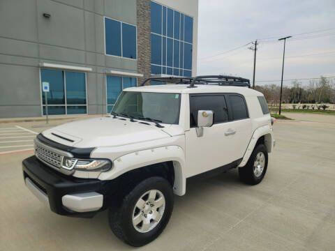 Used 2012 Toyota FJ Cruiser 4WD w/ Convenience Pkg image 1