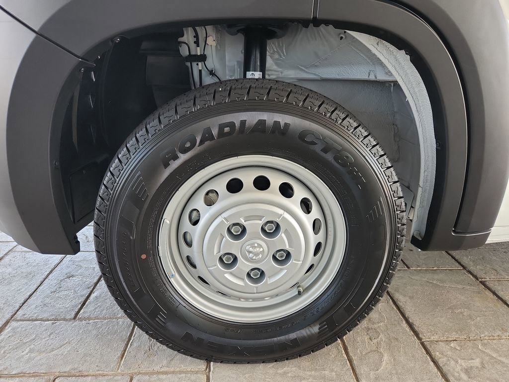 Used 2026 RAM ProMaster 2500 w/ Convenience Group FWD image 38